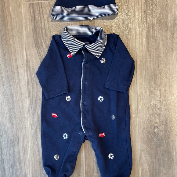 Little Me Sports Embroidery Footie & Hat New - Picture 4 of 9